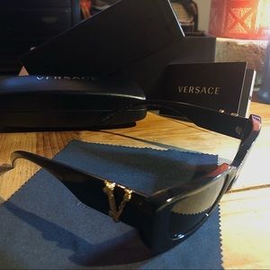 VERSACE Sunglasses
